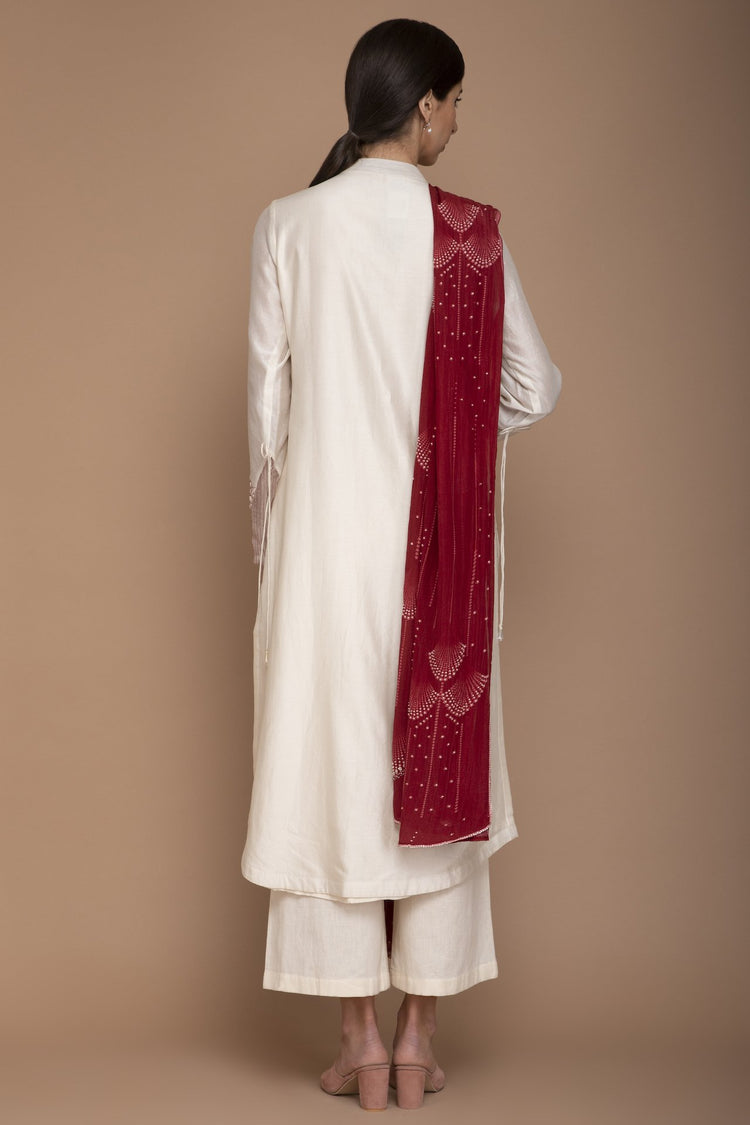 Ivory Chanderi Kurta with Pants and a Maroon Dupatta