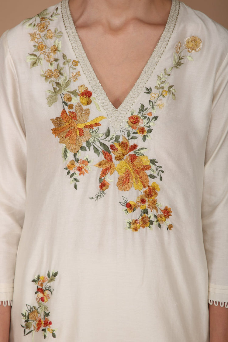 Ivory Chanderi Kurta with Pants and a Mulmul Dupatta