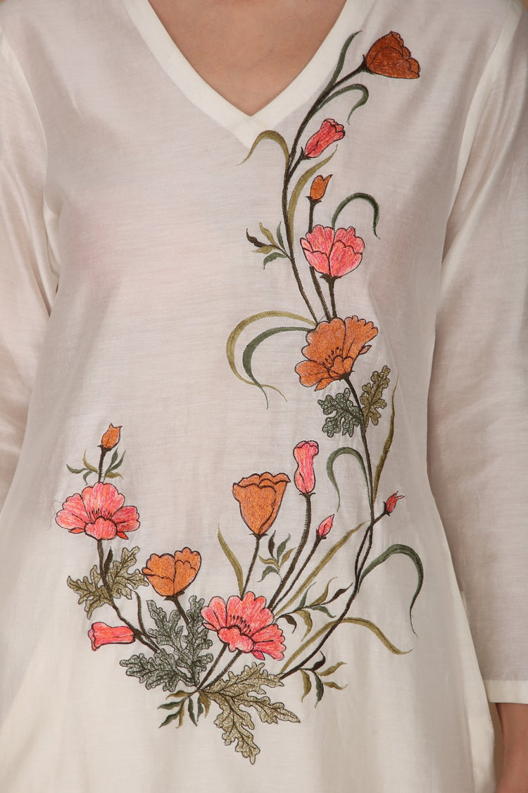 Ivory V-Neck Floral Motif Embroidered Kurta with Trouser and Dupatta