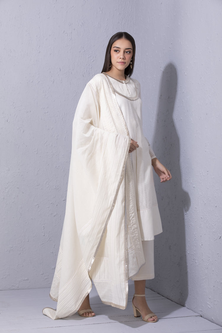 Gota Edge Ivory Cutwork Detailed Kurta