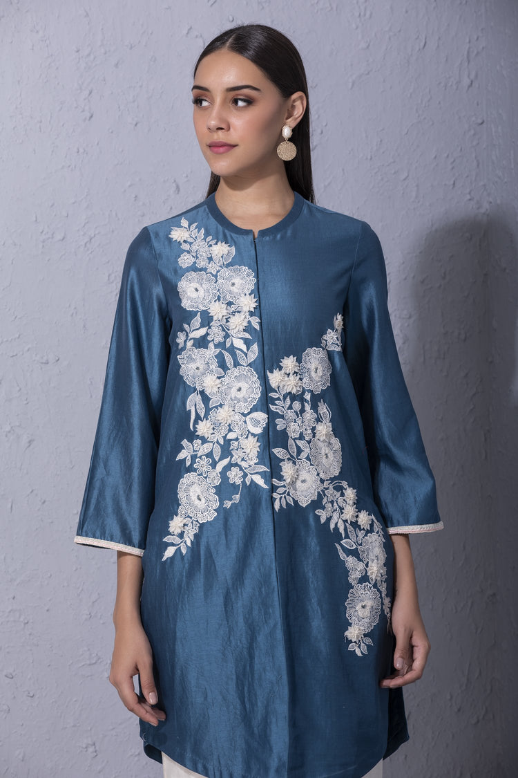 White Garden Front open Kurta Set