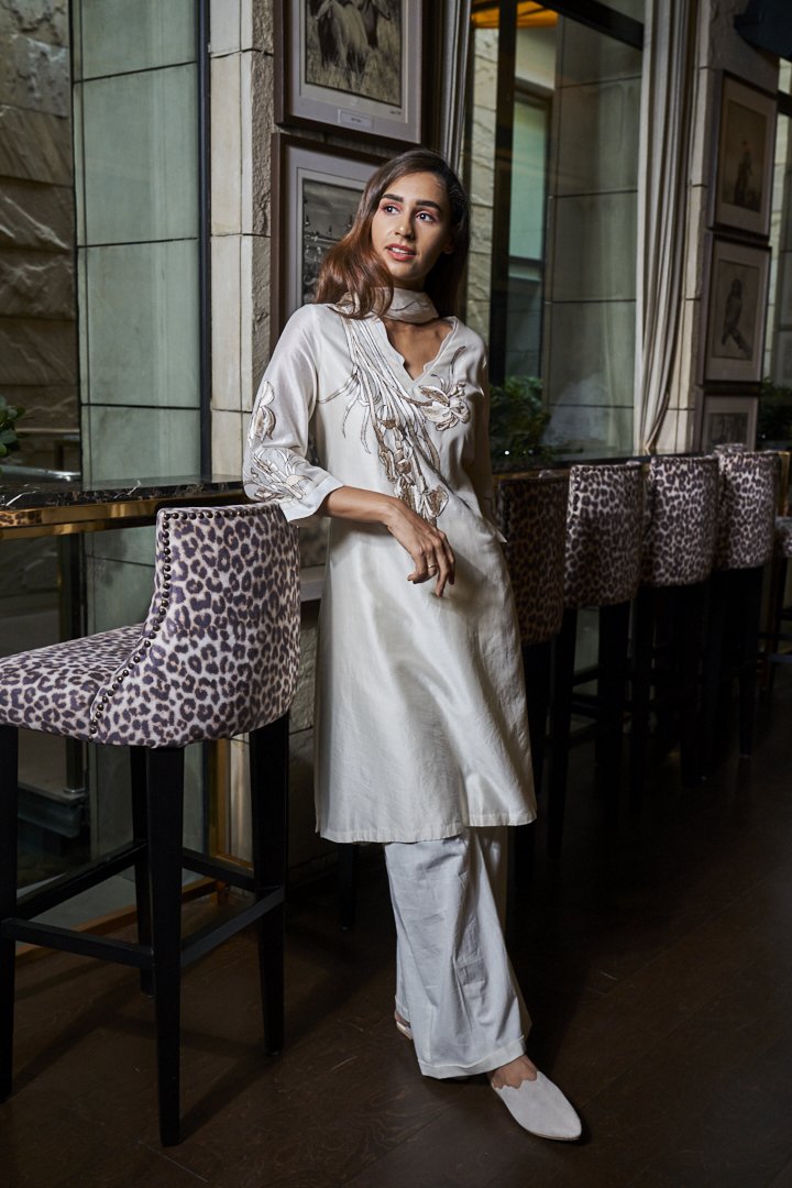 Ivory tunic with pant