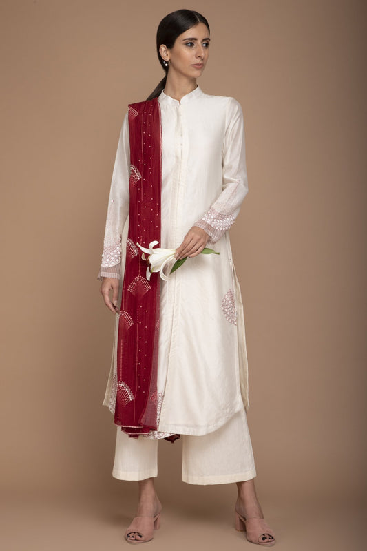 Ivory Chanderi Kurta with Pants and a Maroon Dupatta