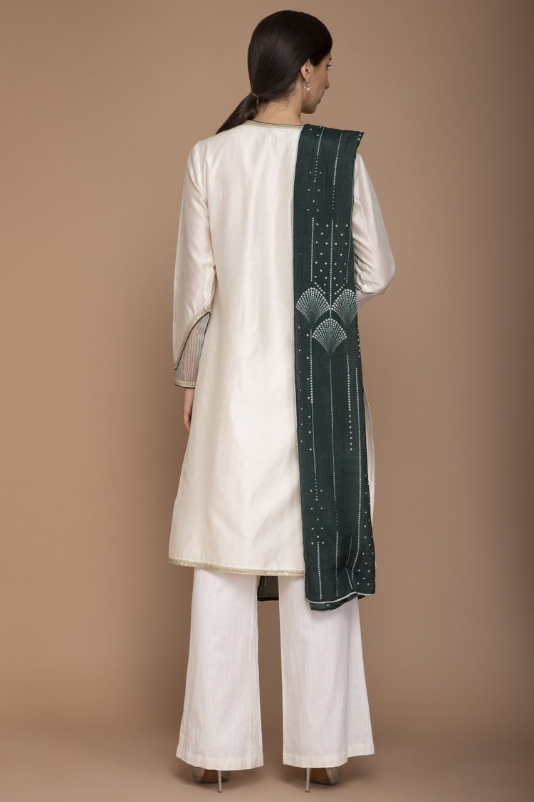 Ivory Chanderi Kurta Set with Pants and a Green Dupatta