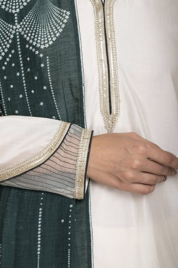 Ivory Chanderi Kurta Set with Pants and a Green Dupatta