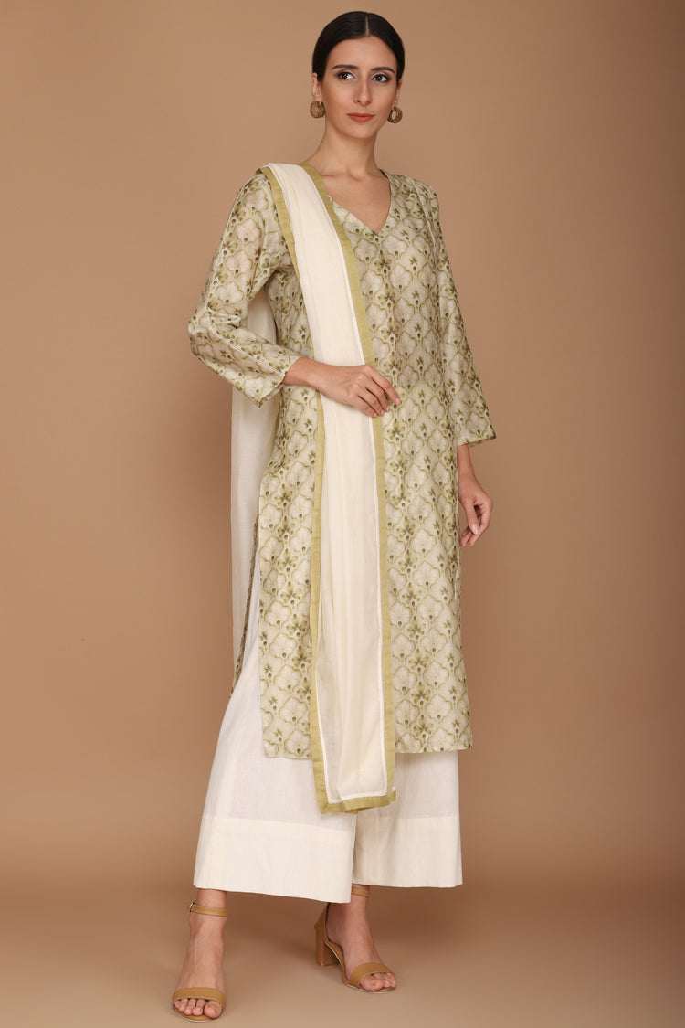 Chander Printed Kurta With Pants And Dupatta