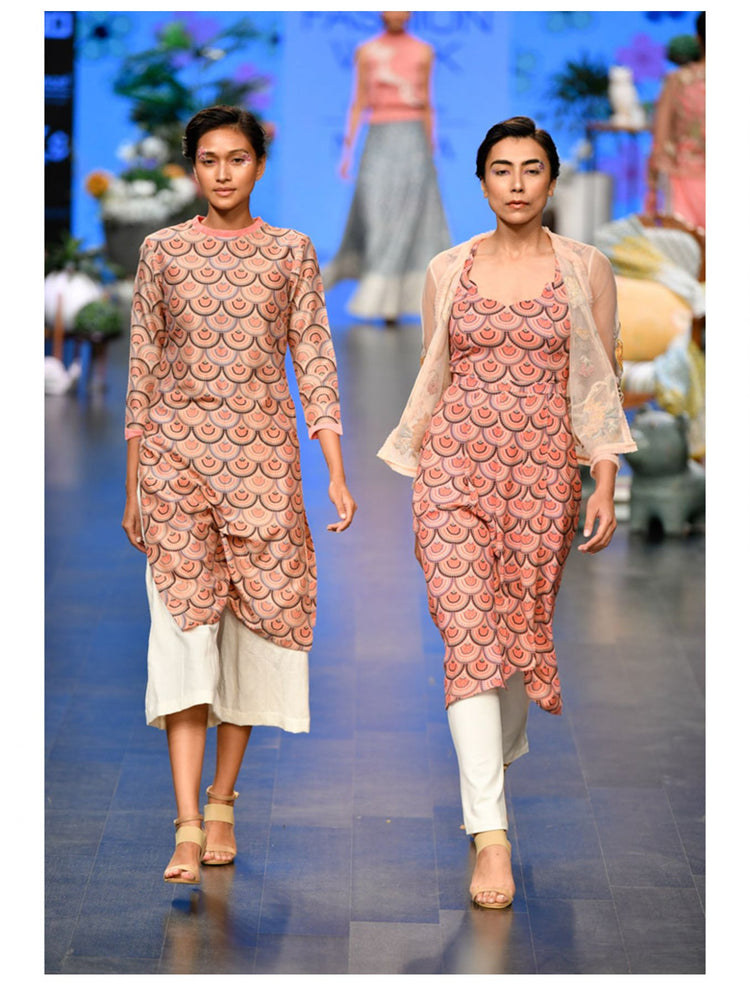 Pink Scallop Printed Calf Length Tunic Set